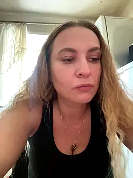 OlgaBuzzz online show from 11/11/25, 06:13