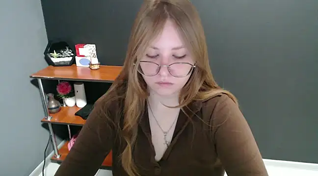 Snapshot of lady_minx chatting on 01/10/25, 07:35 lady minx online show from 01/10/25, 07:35