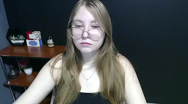 Snapshot of lady_minx chatting on 01/24/25, 07:19 lady minx online show from 01/24/25, 07:19
