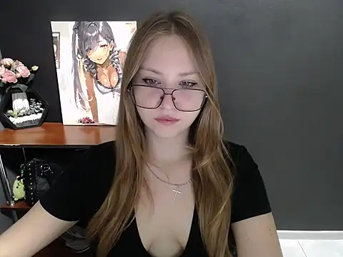 Snapshot of lady_minx chatting on 10/25/25, 06:43 lady minx online show from 10/25/25, 06:43