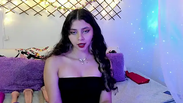 Snapshot of Ivanna_Bruner chatting on 11/20/25, 12:11 Ivanna Bruner online show from 11/20/25, 12:11