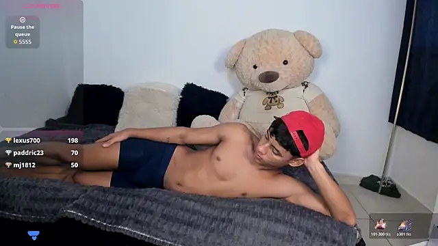 LittleParker online show from 04/04/26, 01:08