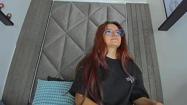 AbbyWathson online show from 09/12/25, 07:47