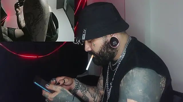 darkclothes online show from 12/21/24, 01:26