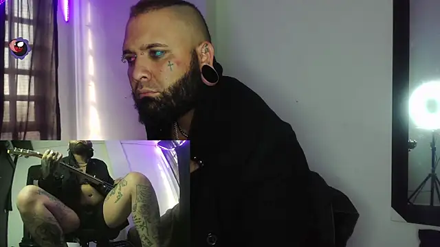 darkclothes online show from 01/01/25, 08:58