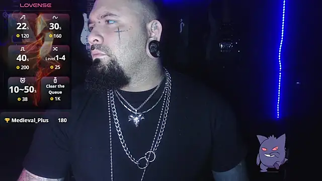 darkclothes online show from 11/30/25, 06:50