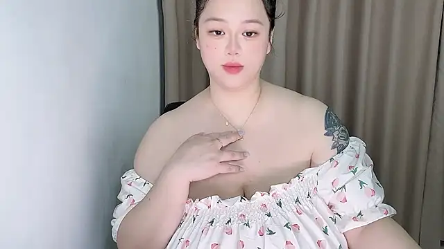 Snapshot of 520-vivo chatting on 05/01/26, 11:42 520-vivo online show from 05/01/26, 11:42