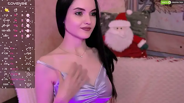 Snapshot of AdelinaRoss chatting on 12/09/24, 04:23 AdelinaRoss online show from 12/09/24, 04:23