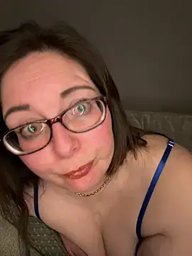 Ailsa Bliss online show from 03/08/25, 09:08