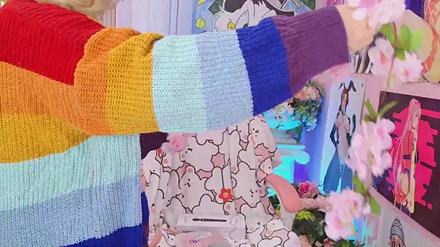 Coconut Mia online show from 12/16/24, 09:31