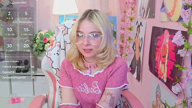 Coconut Mia online show from 01/22/25, 03:31