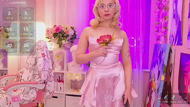 Coconut Mia online show from 03/05/25, 09:15