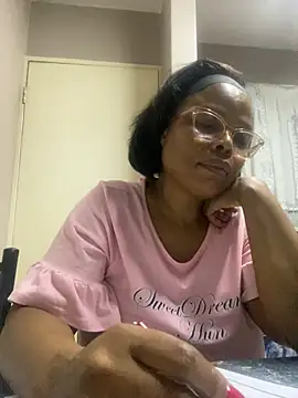 Nomthie online show from 03/22/25, 11:20