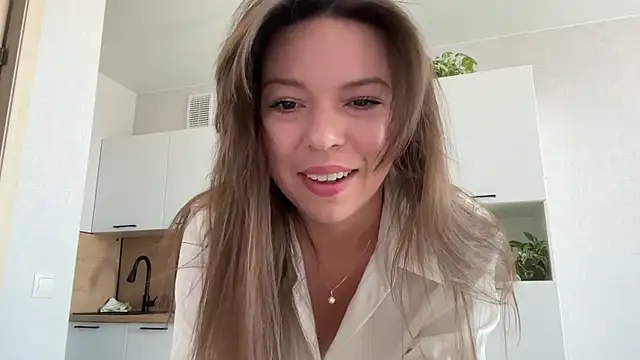 Victoria1Love online show from 09/15/25, 11:21