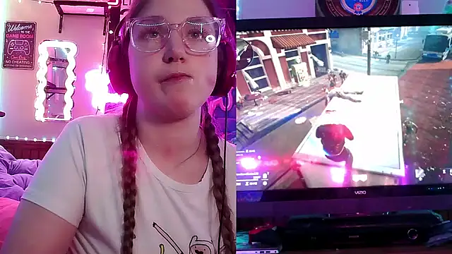 mirannacult online show from 01/06/25, 06:10