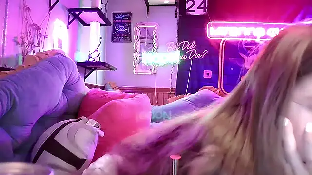 mirannacult online show from 01/27/25, 02:20