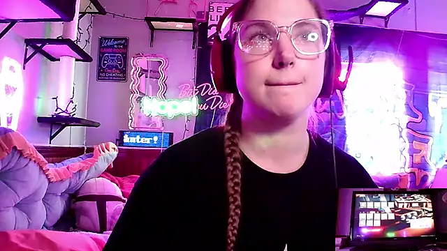 mirannacult online show from 02/01/25, 06:08