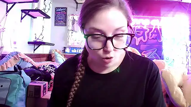 mirannacult online show from 02/08/25, 04:25