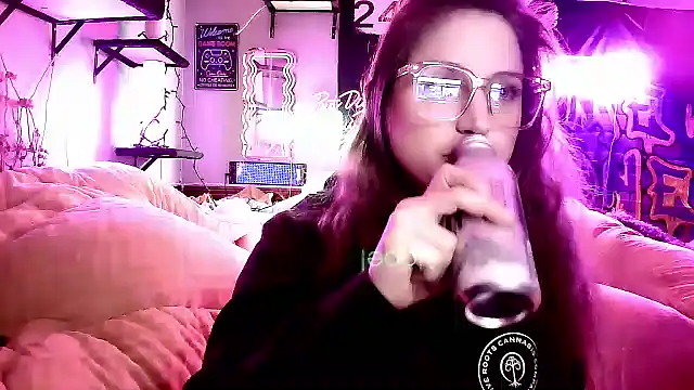 mirannacult online show from 02/21/25, 06:07