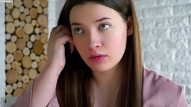 LowOncoming online show from 12/23/25, 02:09