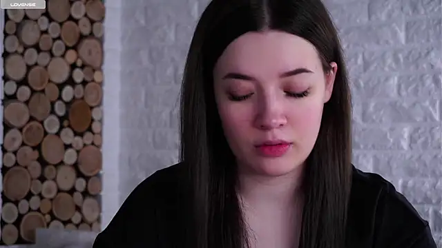 LowOncoming online show from 05/14/26, 03:24