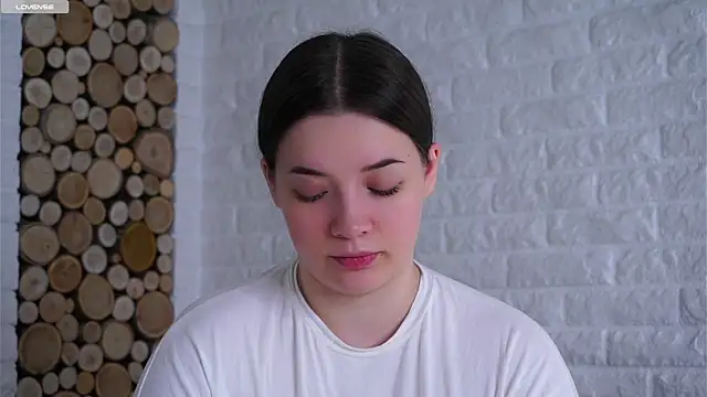 LowOncoming online show from 06/13/26, 02:31