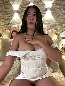  MadiLee  online show from 02/02/25, 09:56