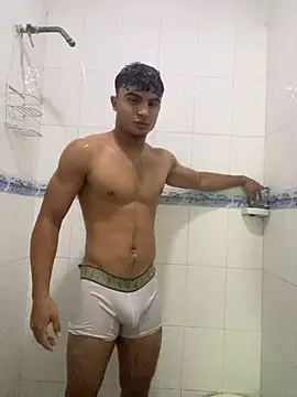 Snapshot of Mentriplex chatting on 02/04/25, 05:55 Mentriplex online show from 02/04/25, 05:55