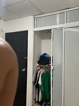 Snapshot of Mentriplex chatting on 02/02/26, 12:20 Mentriplex online show from 02/02/26, 12:20