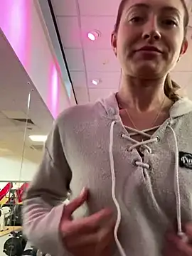 Pollypearson online show from 01/22/25, 12:49