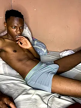 Snapshot of fireboyafrica chatting on 09/08/25, 05:23 fireboyafrica online show from 09/08/25, 05:23