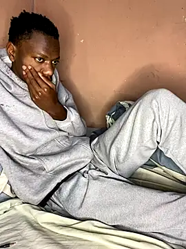 Snapshot of fireboyafrica chatting on 10/03/25, 10:29 fireboyafrica online show from 10/03/25, 10:29