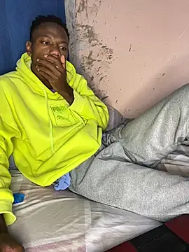 Snapshot of fireboyafrica chatting on 11/09/25, 11:47 fireboyafrica online show from 11/09/25, 11:47