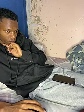 Snapshot of fireboyafrica chatting on 11/12/25, 12:33 fireboyafrica online show from 11/12/25, 12:33