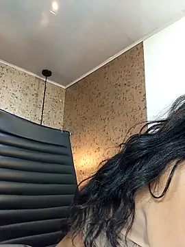 Michelle Brito1 online show from 09/28/25, 08:36