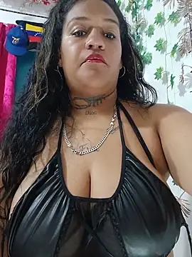 Michelle Brito1 online show from 05/16/26, 12:18