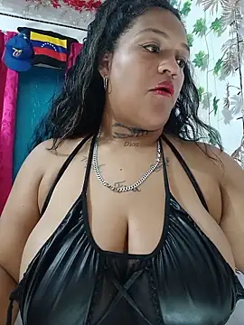 Michelle Brito1 online show from 05/16/26, 12:40