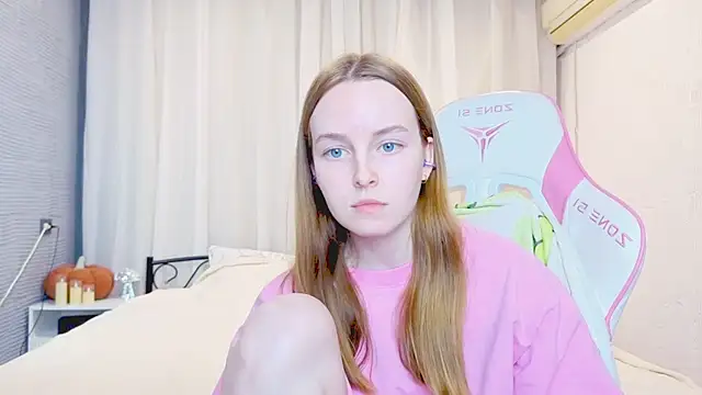 Wild  flowers online show from 11/22/25, 08:08