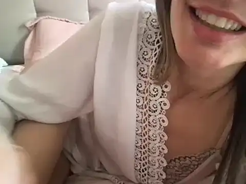 paolajonez online show from 01/20/25, 04:45