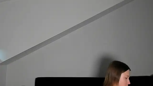 laurasommer online show from 04/12/26, 03:06