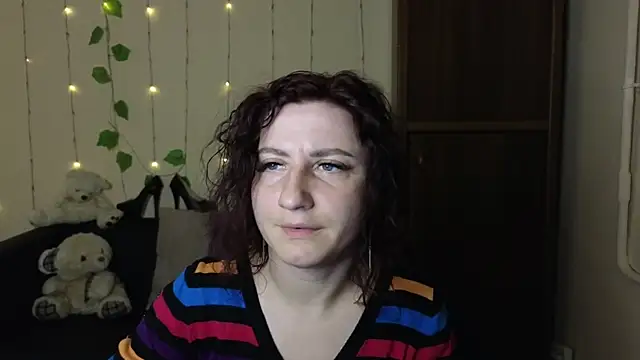 Muse kitty jenia online show from 03/15/25, 06:21