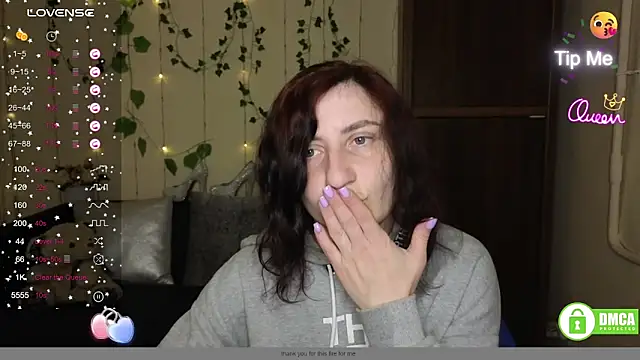 Muse kitty jenia online show from 04/18/26, 05:28