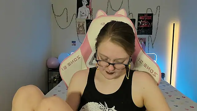 BebKonie online show from 02/17/25, 11:20