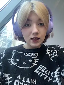 Snapshot of Baby__Naughty chatting on 01/09/25, 12:09 Baby Naughty online show from 01/09/25, 12:09