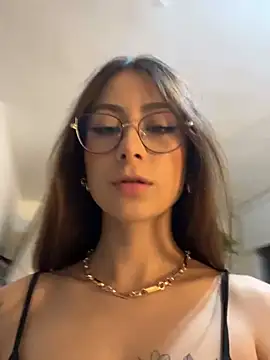 juanasnz99 online show from 02/17/25, 03:58