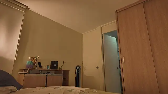 juanasnz99 online show from 05/23/26, 04:29