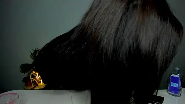 Snapshot of aishahottie chatting on 01/16/25, 12:02 aishahottie online show from 01/16/25, 12:02