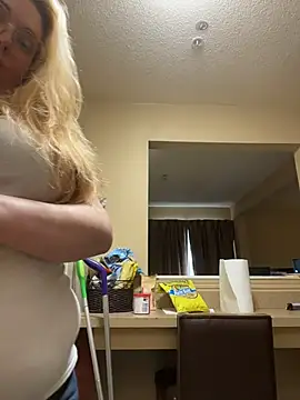 Lalalynn online show from 04/11/26, 09:30