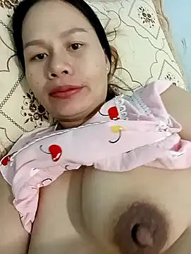 Snapshot of Baby-ladyass20 chatting on 01/07/25, 02:42 Baby-ladyass20 online show from 01/07/25, 02:42