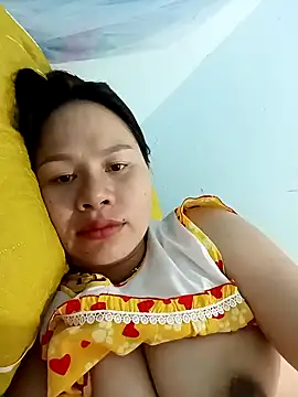 Snapshot of Baby-ladyass20 chatting on 02/13/25, 02:34 Baby-ladyass20 online show from 02/13/25, 02:34